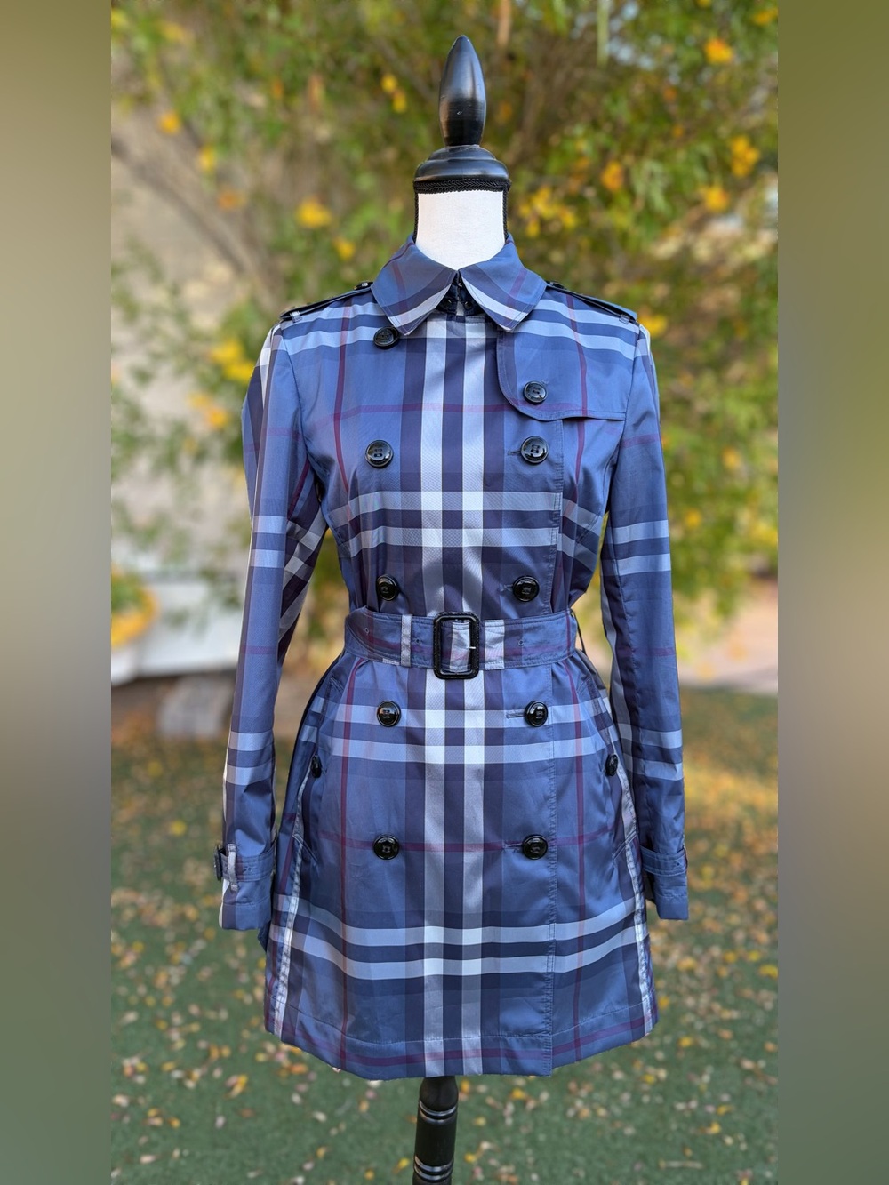 Burberry London Blue Plaid Short Lightweight Trenchcoat Jacket Med/US8/UK10 EUC - Picture 4 of 17